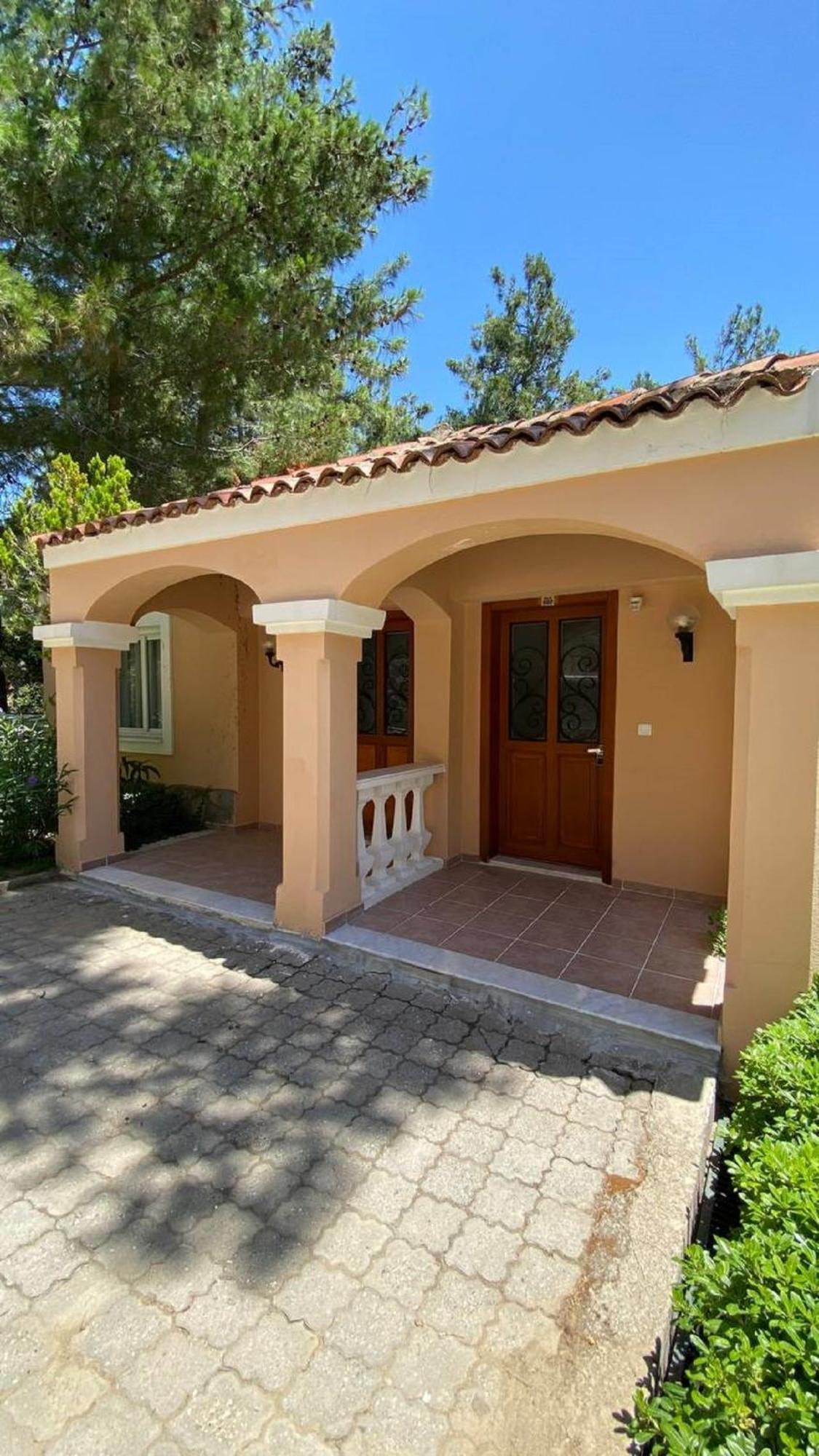 Pine Club Apart Hotel Kusadasi Exterior photo